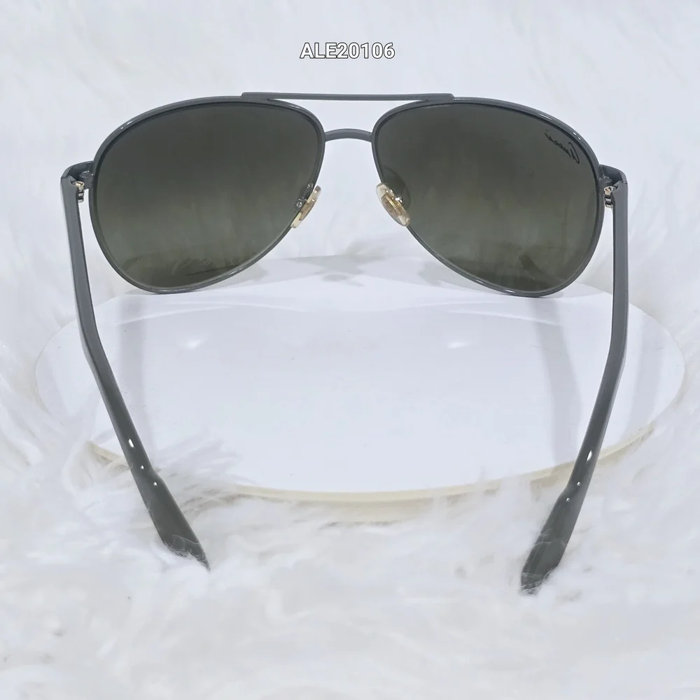 Gucci Gray Aviator Sunglasses GG2898/S with Case.
